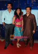 Mukesh Rishi, Daisy, Govind Namdeo at Ganesh Acharya_s item song on Daisy for film Khuda Kasam in Kamalistan on 1st Nov 2010 (3).JPG